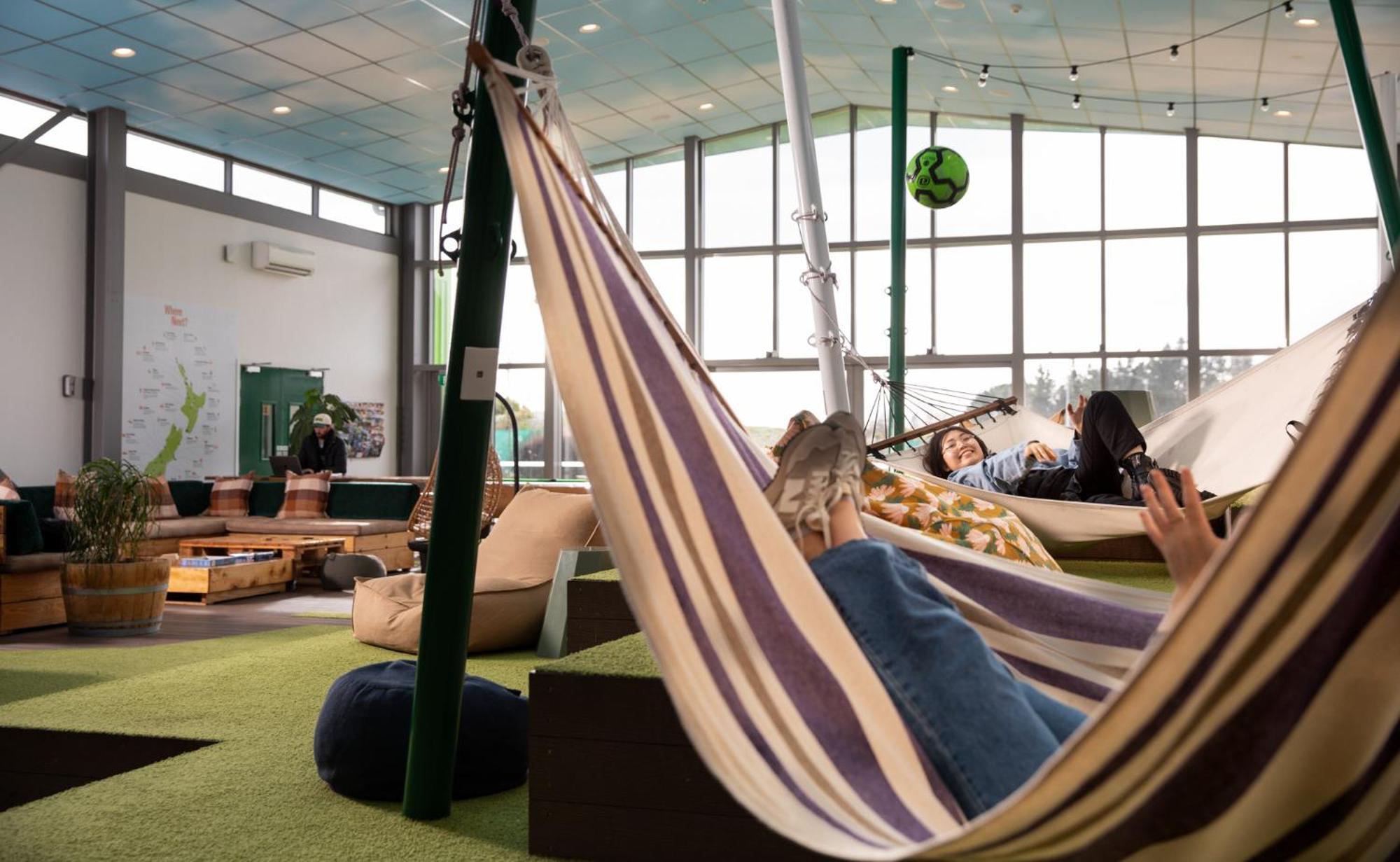 Lylo Κράισττσερτς Εξωτερικό φωτογραφία The Green Library